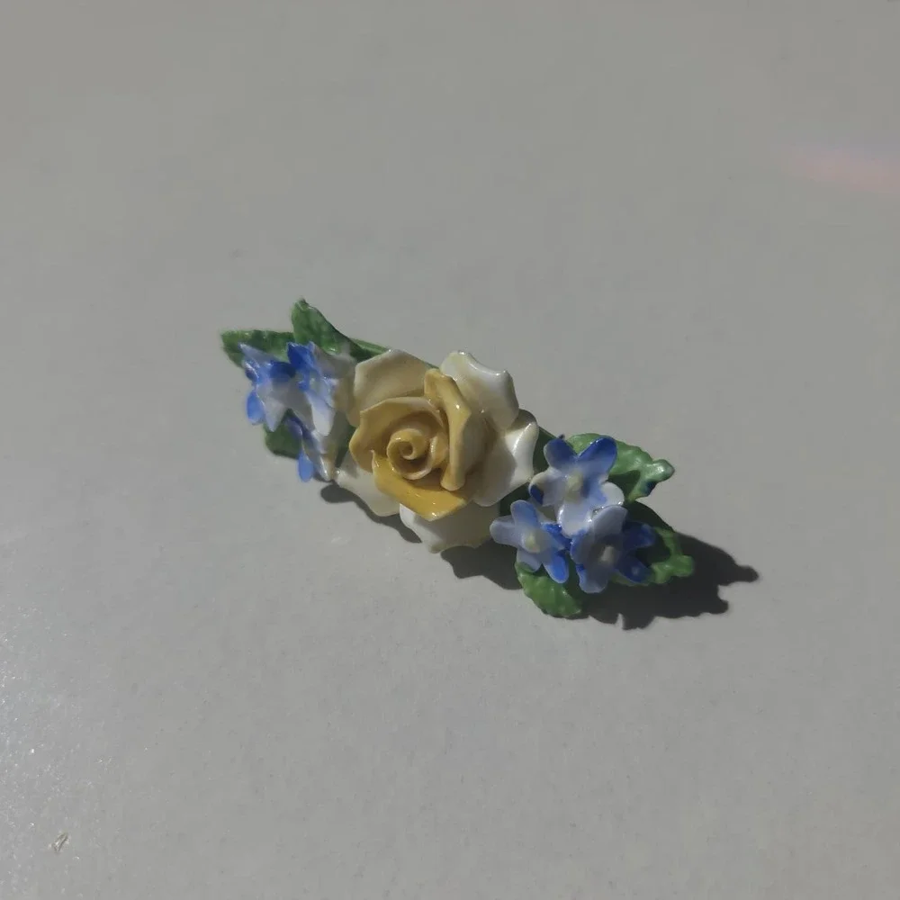 Vintage Floral Brooch Women Yellow Blue Made in England China Romantic
